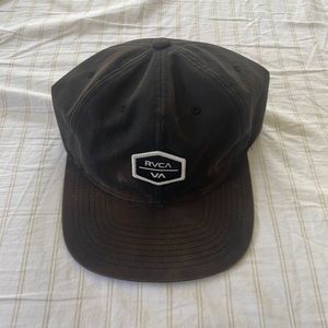 RVCA OS/ SnapBack Hat